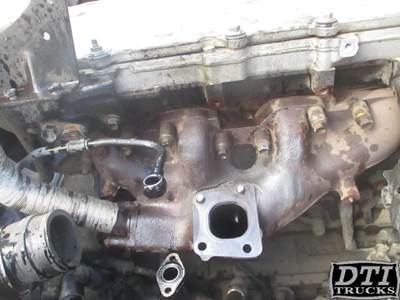 Isuzu 4HK1TC Exhaust Manifold for a GMC W3500