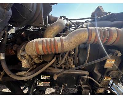 Paccar Exhaust Manifold for a Kenworth T270