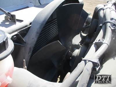 International MaxxForce DT Fan Blade for a International 4300