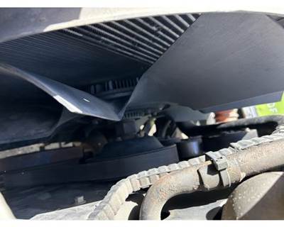International MaxxForce DT Fan Blade for a International 4300