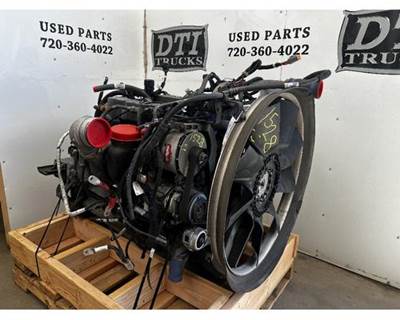 Paccar PX-7 Fan Blade for a Kenworth T270