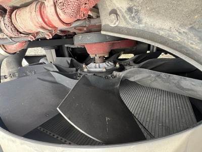 Cummins ISB 6.7L Fan Clutch for a Freightliner M2 106
