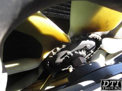 International DT466E Fan Clutch for a International CF600