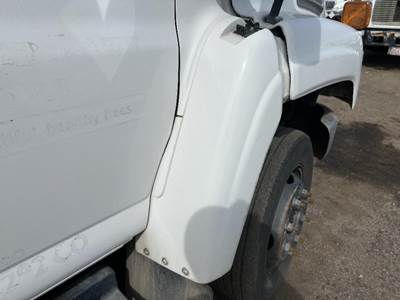 Chevrolet C4500 Right Fender Extension