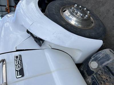 Ford F-650 Right Fender Extension for a Ford F650