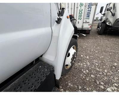 Ford F-650 Right Fender Extension for a Ford F650