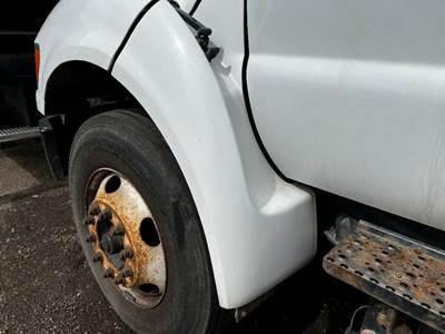 Ford F-750 Left Fender Extension for a Ford F750