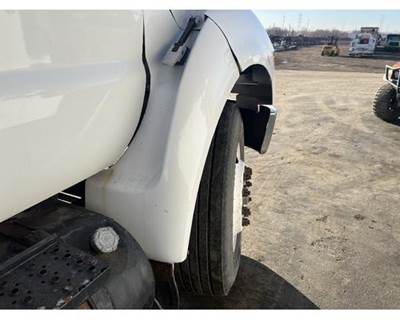 Ford F-750 Right Fender Extension for a Ford F750