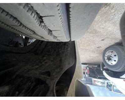 Freightliner Columbia Right Fender Extension