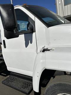GMC C5500 Right Fender Extension