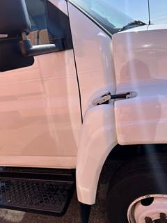 GMC C5500 Right Fender Extension