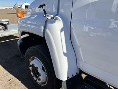 GMC C5500 Left Fender Extension