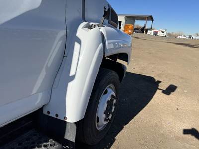 GMC C5500 Right Fender Extension
