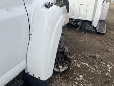 GMC C5500 Right Fender Extension