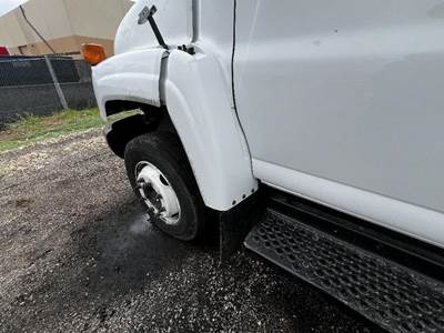 GMC C5500 Left Fender Extension