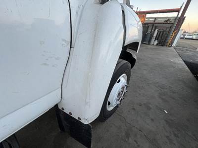 GMC C5500 Right Fender Extension