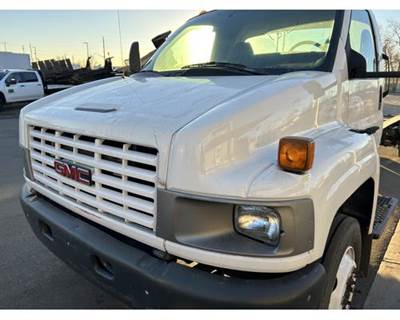 GMC C5500 Left Fender Extension