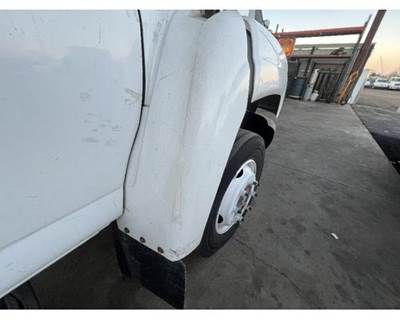 GMC C5500 Right Fender Extension