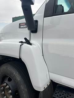GMC C6500 Left Fender Extension