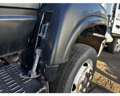 GMC C6500 Right Fender Extension