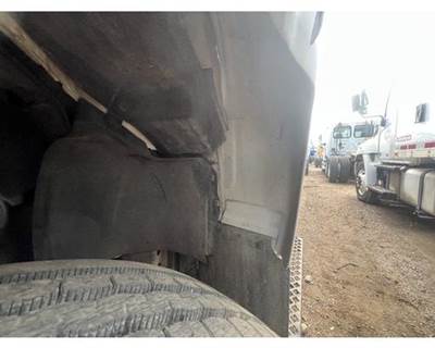 GMC C7500 Left Fender Extension