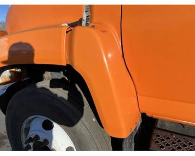 GMC C7500 Fender Extension