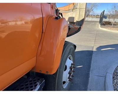 GMC C7500 Fender Extension