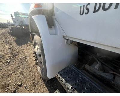 International 4400 Left Fender Extension