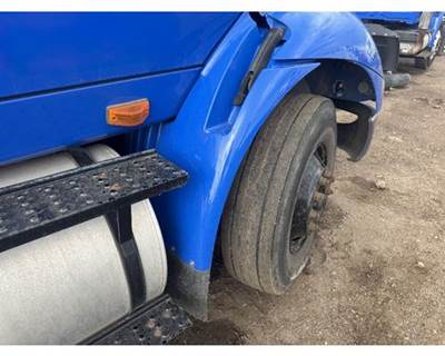 International 8600 Right Fender Extension