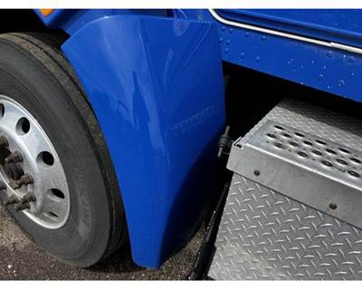 Kenworth T270 Left Fender Extension