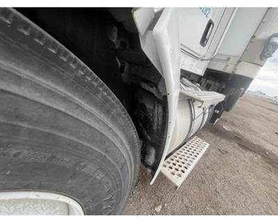 Kenworth T370 Left Fender Extension
