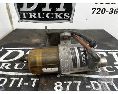 Freightliner M2 106 Fuel / Water Separator