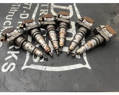 Caterpillar 3126 Fuel Injector for a Freightliner FL60
