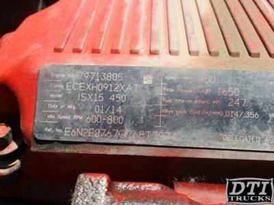 Cummins ISX15 Fuel Injector for a Kenworth T800