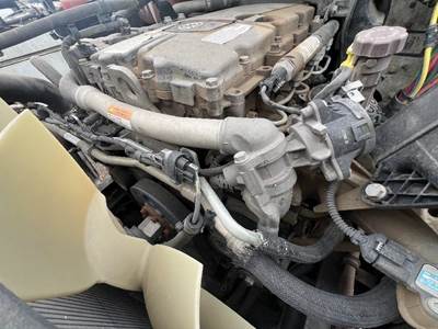 Detroit M2 106 Fuel Injector for a Freightliner M2 106