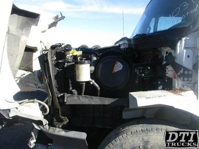 International MaxxForce 10 Fuel Injector for a International 7500