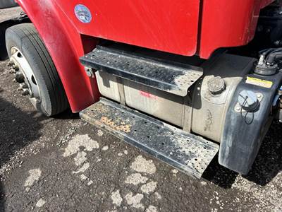 Freightliner M2 106 Fuel Pump