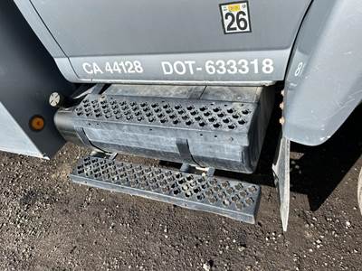 Chevrolet C6500 Right Fuel Tank