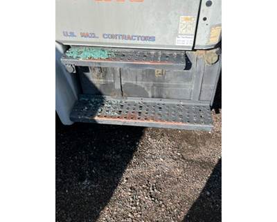 Freightliner FL70 Fuel Tank