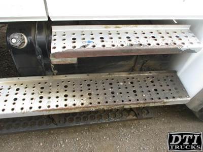 Freightliner FL80 Right Fuel Tank