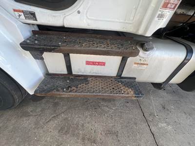 Freightliner M2 106 Fuel Tank