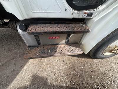 Freightliner M2 106 Fuel Tank