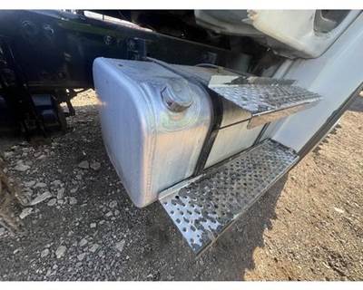 Freightliner M2 106 Fuel Tank