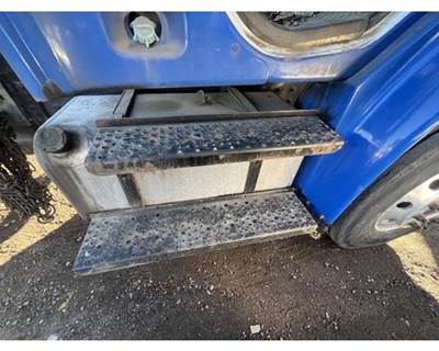 Freightliner M2 106 Fuel Tank