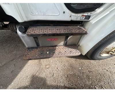 Freightliner M2 106 Fuel Tank