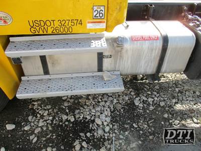 Freightliner M2 112 Left Fuel Tank