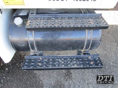 International 4200 Left Fuel Tank