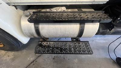 International 4300 Fuel Tank