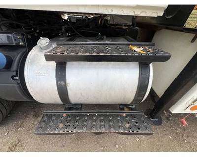 International 4400 Left Fuel Tank