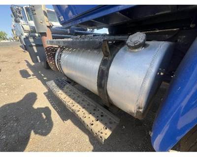 International 4400 Right Fuel Tank